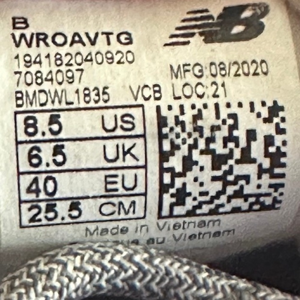 New Balance Beige And Grey Fresh Foam Roav Running Shoes Womens 8.5 - Picture 5 of 5